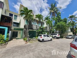 3 Schlafzimmer Reihenhaus zu verkaufen in Phuket Town, Phuket, Wichit