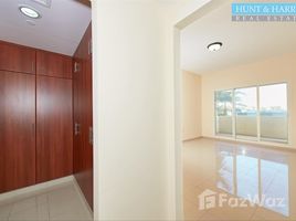 2 спален Квартира на продажу в Kahraman, Bab Al Bahar