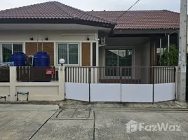 2 chambre Maison à vendre à Lapatrada Village 5 ., Bang Lamung, Pattaya, Chon Buri, Thaïlande