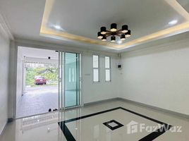 4 спален Дом for sale in Таиланд, Khuan Lang, Hat Yai, Songkhla, Таиланд