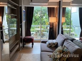 1 chambre Condominium à louer à , Phra Khanong