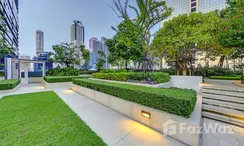 写真 3 of the Communal Garden Area at The Bangkok Sathorn