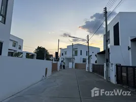 บ้านเดี่ยว 4 ห้องนอน ให้เช่า ในโครงการ เฮ้าส์ฟิฟตี้ซิกส์ เชียงใหม่ , สันผักหวาน