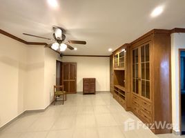 3 спален Квартира в аренду в Promsak Mansion, Khlong Tan Nuea, Щаттхана, Бангкок