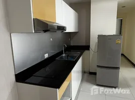 คอนโด 2 ห้องนอน ให้เช่า ในโครงการ โว๊ค สุขุมวิท 16, คลองเตย, คลองเตย