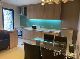 2 спален Кондо в аренду в Kanyarat Lakeview Condominium, Nai Mueang