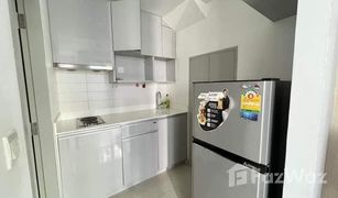 2 Bedrooms Condo for sale in Huai Khwang, Bangkok Ideo Mobi Rama 9