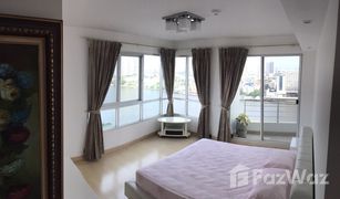 2 Bedrooms Condo for sale in Bang Lamphu Lang, Bangkok Supalai River Place