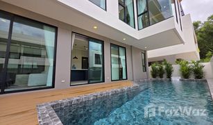 4 Bedrooms House for sale in Kathu, Phuket 