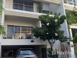 4 Habitación Casa en venta en Khlong Tan Nuea, Watthana, Khlong Tan Nuea