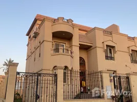 4 Schlafzimmer Reihenhaus zu vermieten im The Waterway Villas, Ext North Inves Area, New Cairo City, Cairo