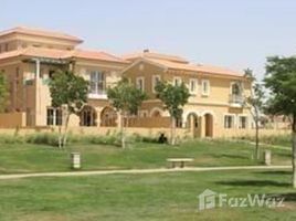 4 Bedroom Townhouse for sale at Hyde Park, The 5th Settlement, New Cairo City