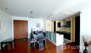 2 Bedrooms Condo for sale in Khlong Toei, Bangkok The Lakes