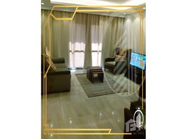 Westown에서 임대할 2 침실 아파트, Sheikh Zayed Compounds, 셰이크 자이드시