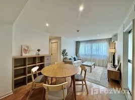 2 Bedroom Condo for sale at Lumpini Ville Cultural Center, Sam Sen Nok