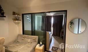 Studio Wohnung zu verkaufen in Bang Kapi, Bangkok Rise Rama 9