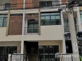 3 Bedroom Townhouse for rent at Sixnature Petkasem 69, Nong Khang Phlu, Nong Khaem