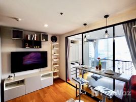 ขายคอนโด สตูดิโอ ในโครงการ โนเบิล รีโว สีลม, สีลม