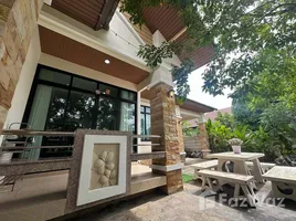 วิลล่า 3 ห้องนอน ให้เช่า ในโครงการ บ้านแสนมณี, บางเสร่, สัตหีบ