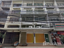 3 Schlafzimmer Shophaus zu verkaufen in Bang Sue, Bangkok, Wong Sawang, Bang Sue, Bangkok