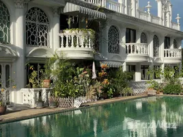 4 Bedroom Townhouse for rent at Leo Classic Place, Khlong Tan Nuea, Watthana, Bangkok, Thailand