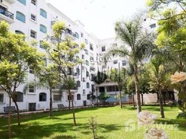 3 Bedroom Apartment for sale at Appartement HS dans belle résidence avec jardin, Na Sidi Belyout