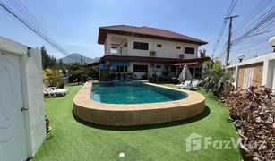 7 Schlafzimmern Villa zu verkaufen in Nong Kae, Hua Hin 