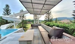 3 Bedrooms Villa for sale in Nong Phlap, Hua Hin 