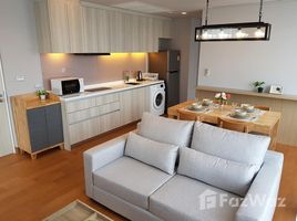 2 Bedroom Apartment for rent at The Lumpini 24, Khlong Tan