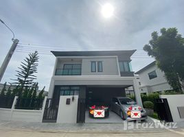 4 Bedroom House for rent at Grand Britania Wongwaen - Ramintra, Sam Wa Tawan Tok