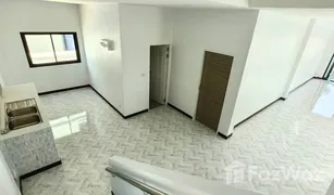 4 Bedrooms House for sale in Ban Bueng, Pattaya 