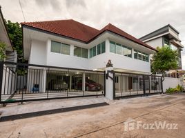 4 Bedroom Villa for sale in Bangkok, Phlapphla, Wang Thong Lang, Bangkok