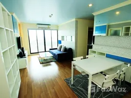 2 chambre Condominium à vendre à Lumpini Place Narathiwas-Chaopraya., Chong Nonsi