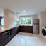 2 Bedroom Apartment for rent at Tonson Court (Leasehold), Lumphini
