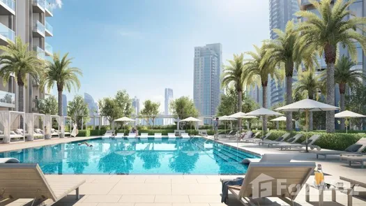 صورة 1 of the Communal Pool at St Regis The Residences