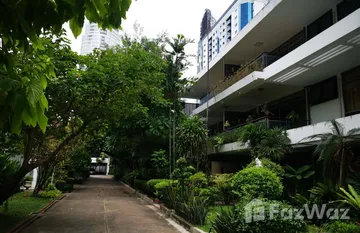 CS Villa in Khlong Tan Nuea, バンコク
