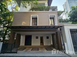 บ้านเดี่ยว 5 ห้องนอน ให้เช่า ในทำเล คลองเตย, กรุงเทพมหานคร, คลองเตย