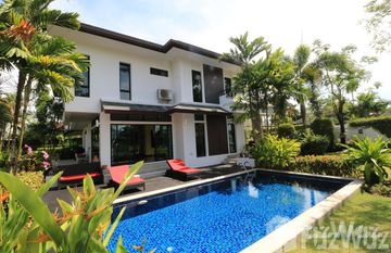 Tanode Villas 2 in Choeng Thale, Phuket