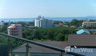 1 Schlafzimmer Penthouse zu verkaufen in Nong Prue, Pattaya Hyde Park Residence 2