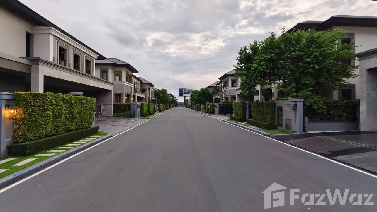 4 Bedroom House for sale at Grand Bangkok Boulevard Krungthepkritha — photo 3