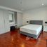 3 Bedroom Apartment for rent at P.R. Home 1 & 2, Khlong Tan Nuea, Watthana
