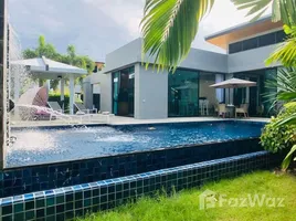 3 Habitación Villa en venta en Nai Harn Baan Bua - Baan Boondharik 2, Rawai