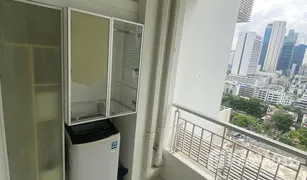 1 Schlafzimmer Wohnung zu verkaufen in Si Lom, Bangkok Ivy Sathorn 10