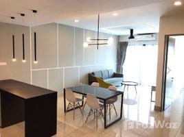 Studio Condo for rent at Skysuites 17, Balestier, Novena