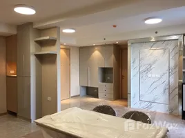 อพาร์ทเม้นท์ 3 ห้องนอน ให้เช่า ในโครงการ รีเกิล คอนโด สาธร-นราธิวาส, ทุ่งมหาเมฆ