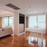 3 Bedroom Condo for rent at Mayfair Garden, Khlong Toei