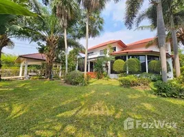 4 спален Вилла на продажу в Paradise Villa 3, Nong Prue, Паттайя