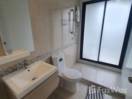 1 спален Кондо в аренду в S1 Rama 9 Condominium, Suan Luang, Суан Луанг