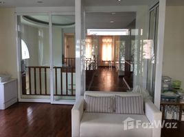 5 Bedrooms Townhouse for sale in Bang Kapi, Bangkok Coolidge Place