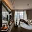 2 спален Кондо в аренду в Rhythm Ekkamai Estate, Khlong Tan Nuea